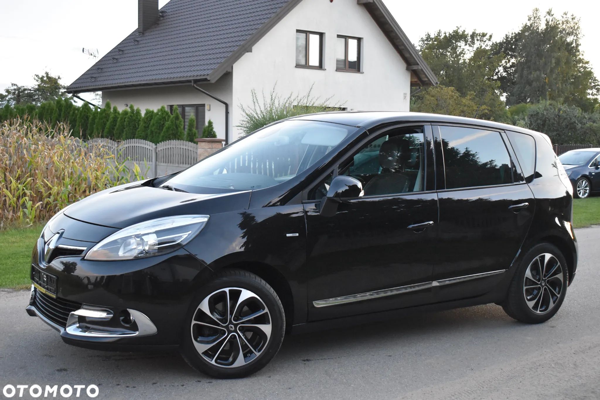 Renault Scenic ENERGY TCe 130 S&S Xmod Bose Edition - 1