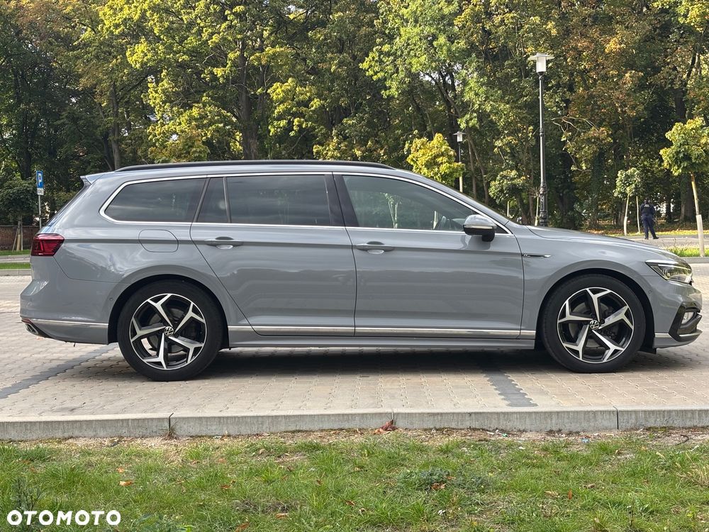 Volkswagen Passat 2.0 TDI SCR Style DSG - 13