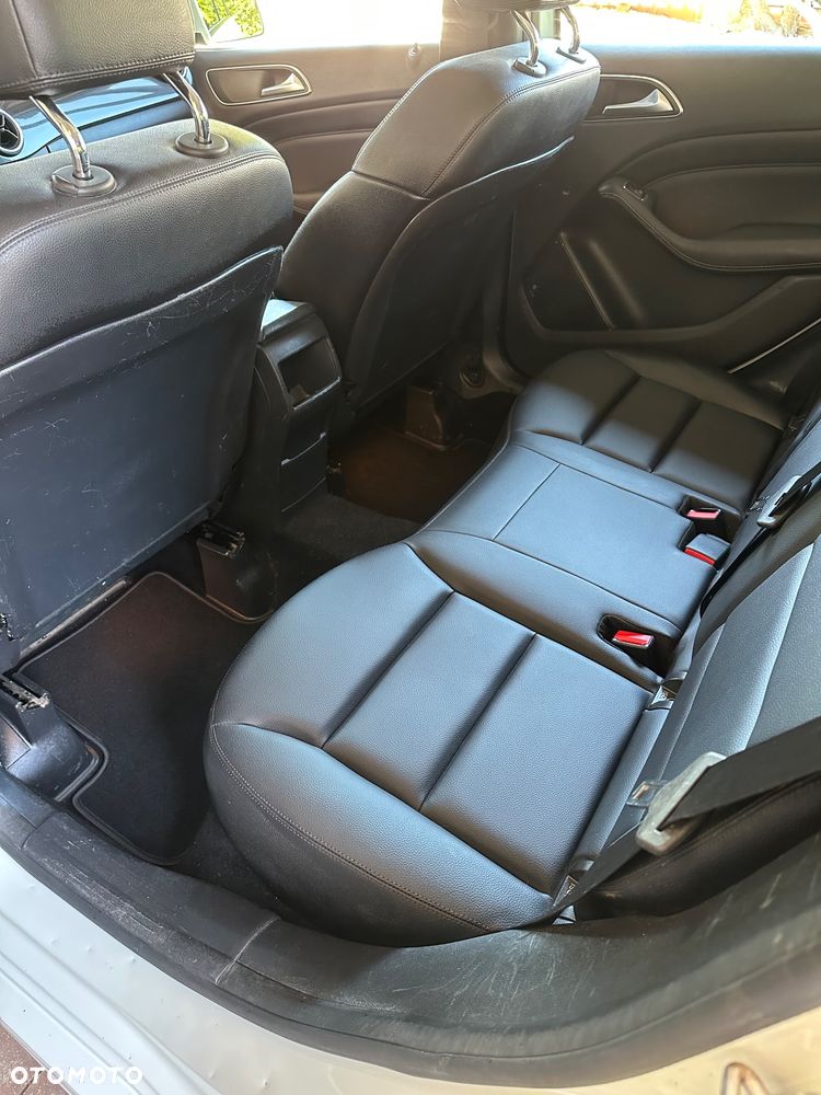 Mercedes-Benz Klasa B 180 CDI - 10