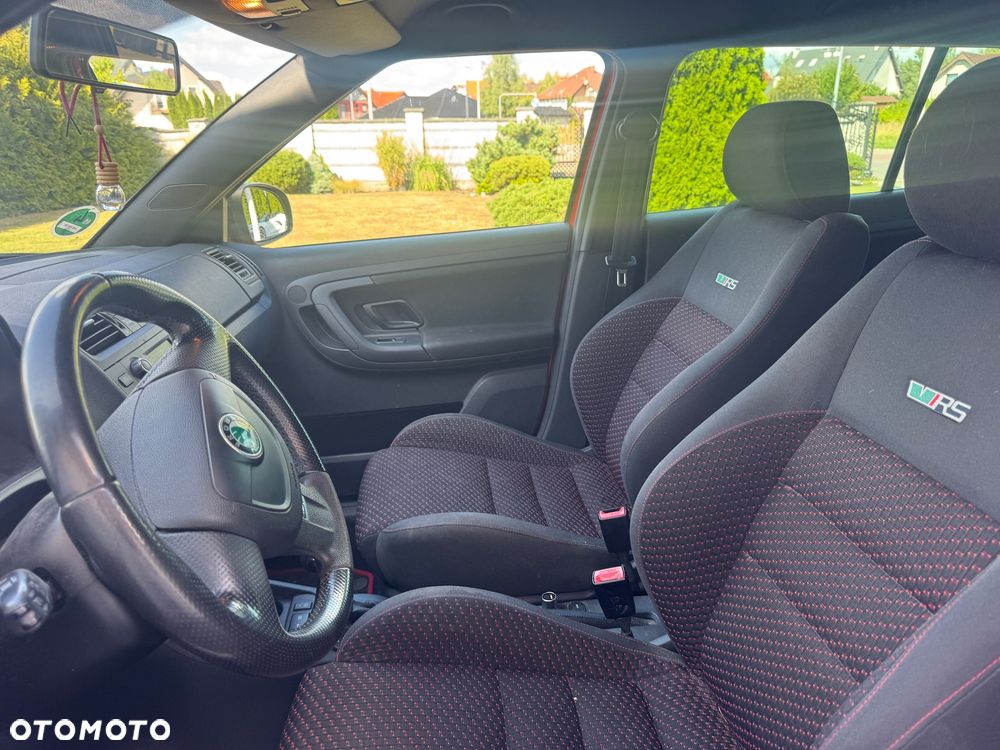 Skoda Fabia 1.4 TSI DSG RS - 9