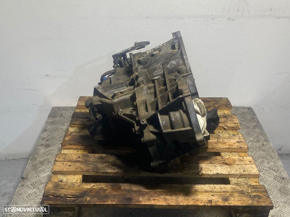 Caixa de velocidades manual NISSAN QASHQAI +2  (J10, JJ10) 2.0 All-wheel Drive J... - 4