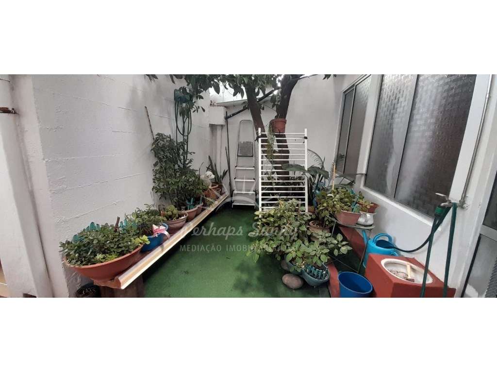 Moradia T1 em Grândola | Uma casa com carácter e espaços que se mul... - Grande imagem: 4/14