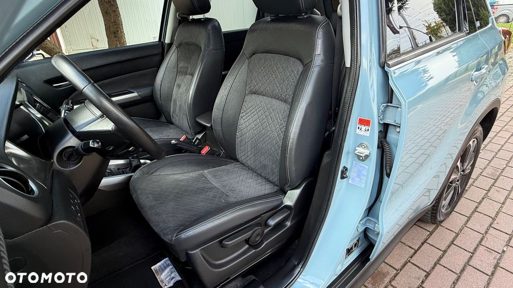 Suzuki Vitara 1.4 Boosterjet Premium 4WD - 20