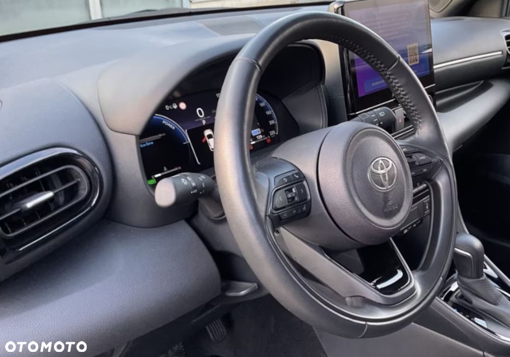 Toyota Yaris Hybrid 1.5 Style - 6