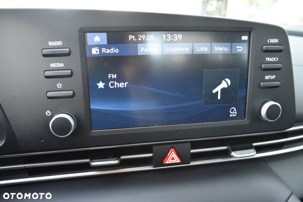 Hyundai Elantra 1.6 Smart - 17