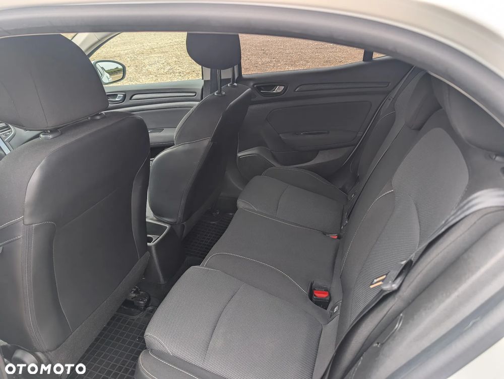 Renault Megane 1.3 TCe FAP Life - 17