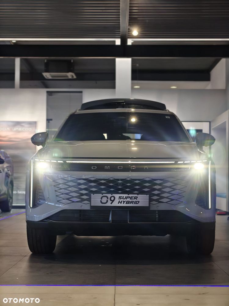 Omoda 9 - 2