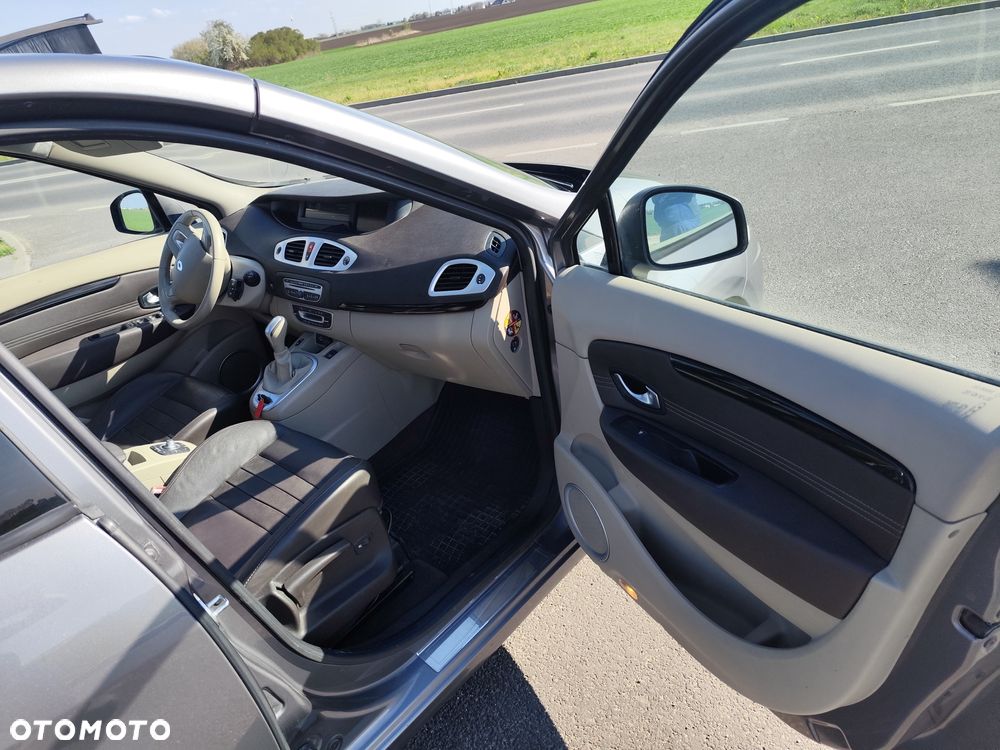 Renault Scenic dCi 150 FAP Luxe - 13