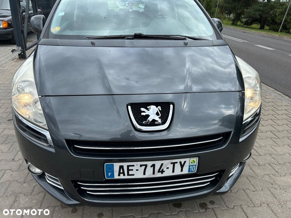 Peugeot 5008 - 21