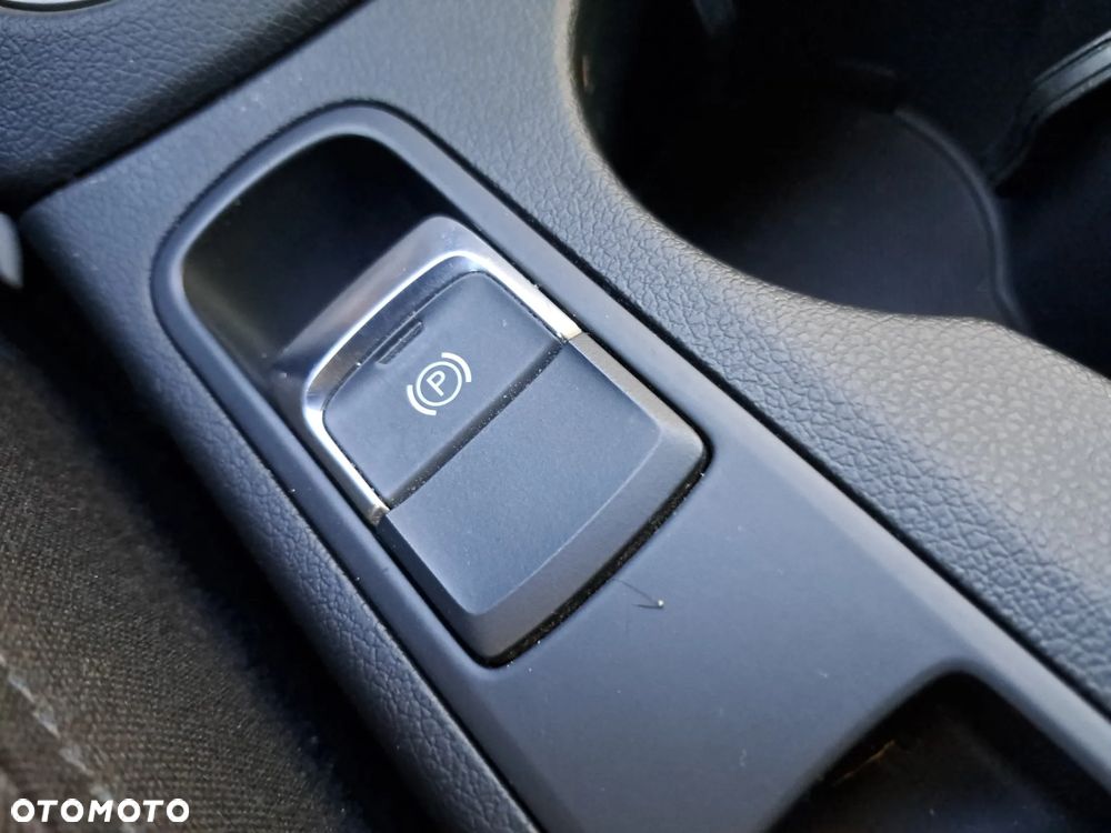 Audi Q3 2.0 TDI Quattro S tronic - 17