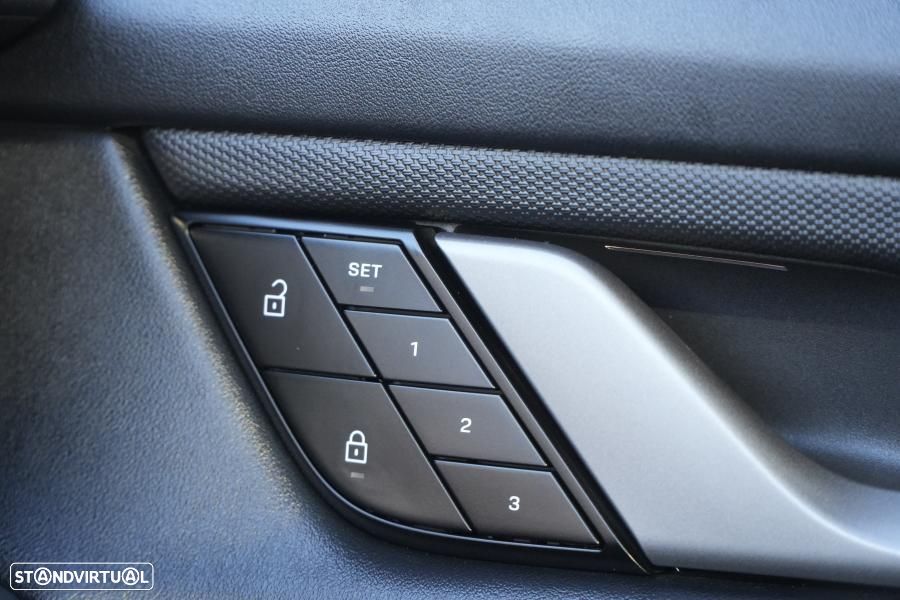 Porsche Taycan Sport Turismo bateria Performance Plus - 26