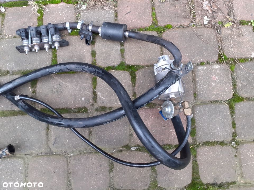 INSTALACJA GAZOWA STAG AG4Q Z PEUGEOT 307SW 2.0 BENZYNA - 2