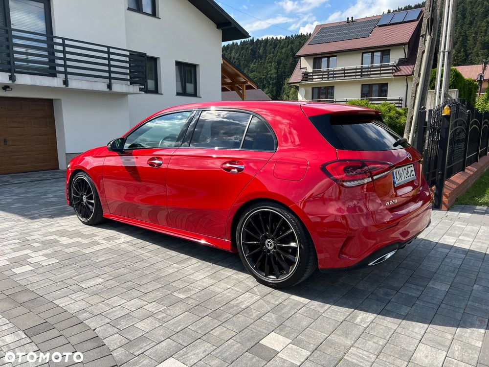 Mercedes-Benz Klasa A 220 4-Matic AMG Line 7G-DCT - 13