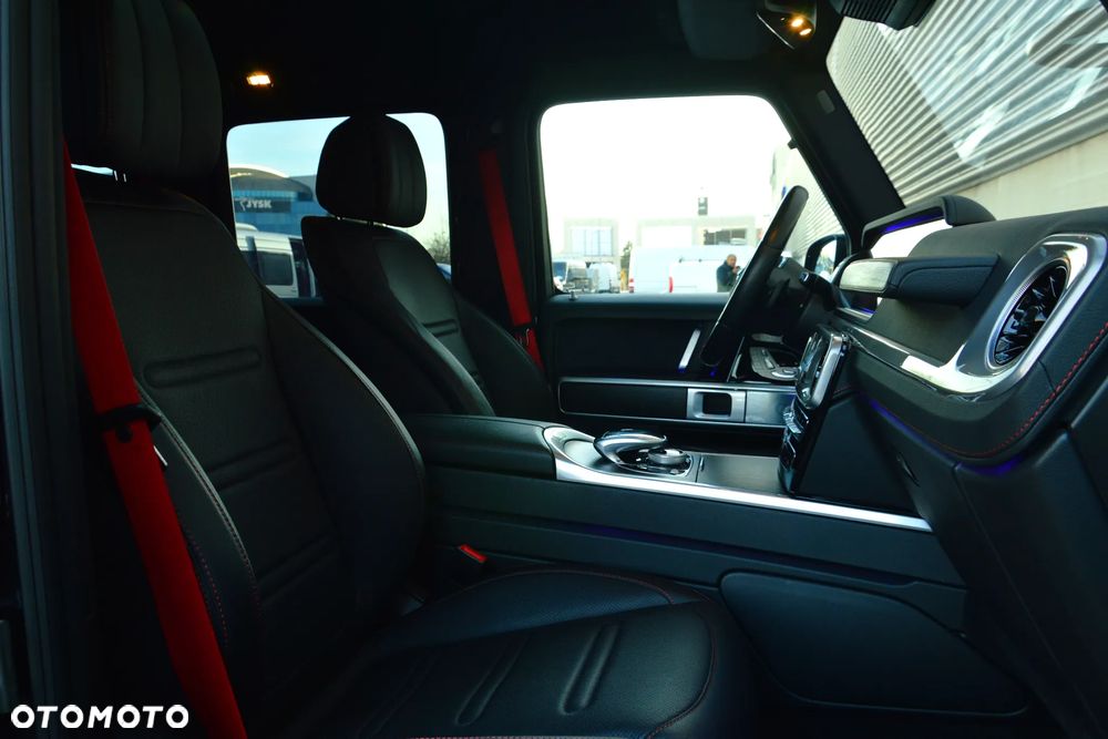 Mercedes-Benz Klasa G 400 d - 19