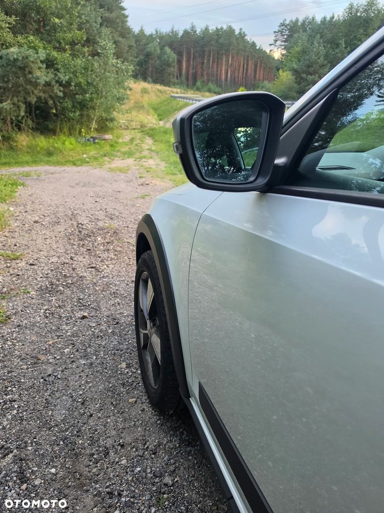 Skoda Octavia Scout 2.0 TDI 4x4 DSG - 4