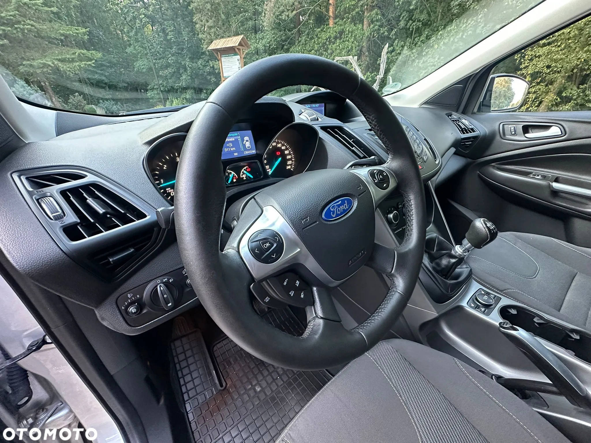 Ford Kuga 2.0 TDCi 4x4 Trend - 31