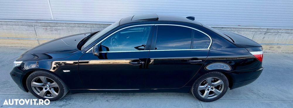 BMW Seria 5 520d Aut. Edition Lifestyle - 6