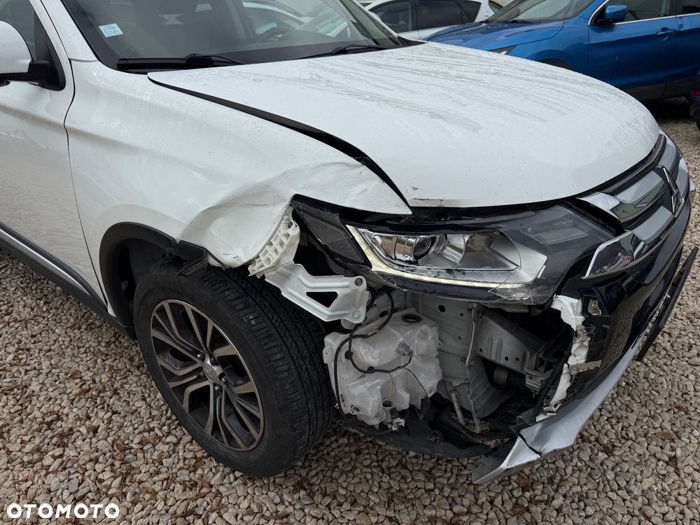 Mitsubishi Outlander 2.2 DID Intense + 4WD - 30