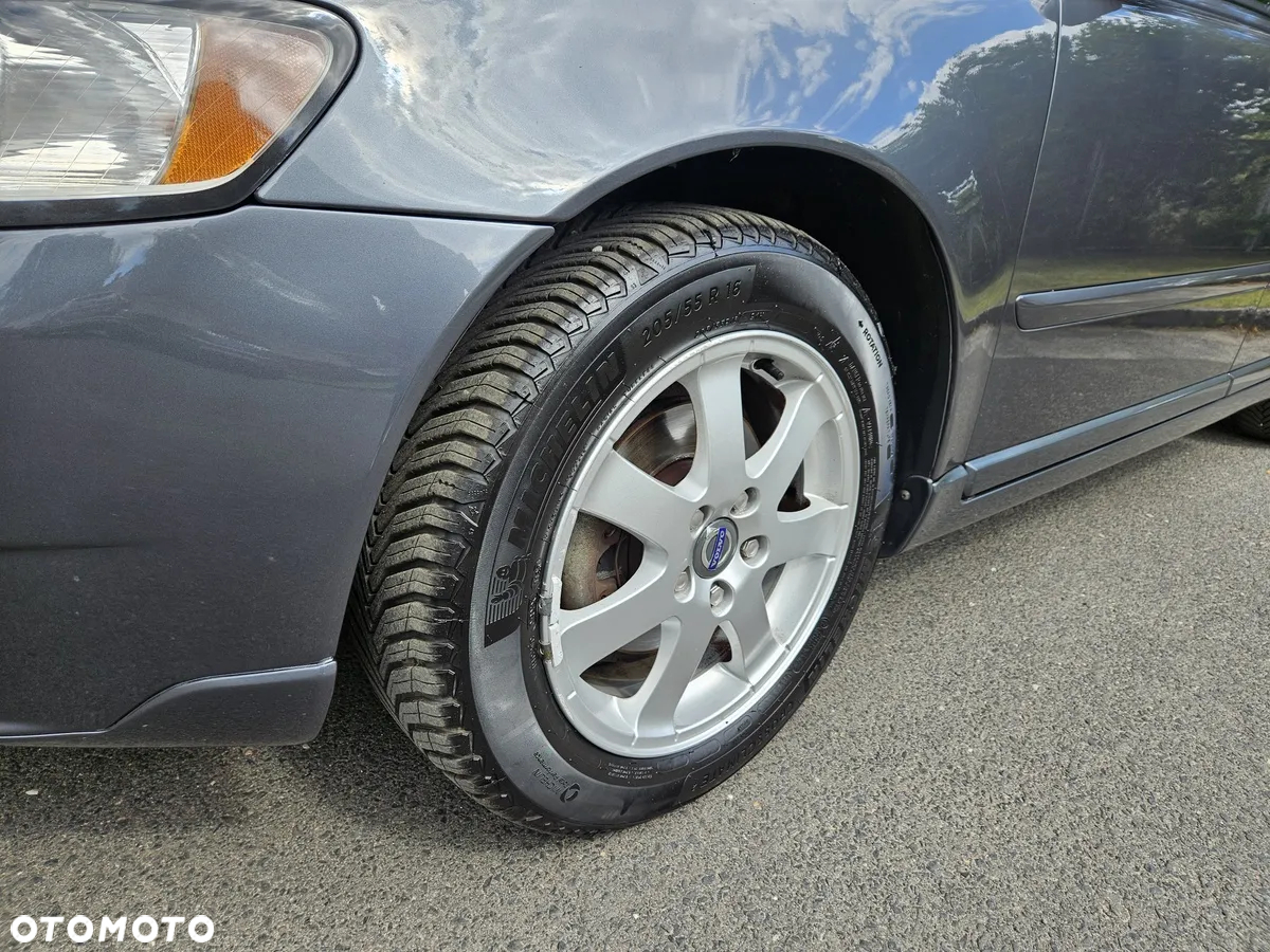 Volvo V50 2.0 Momentum - 13
