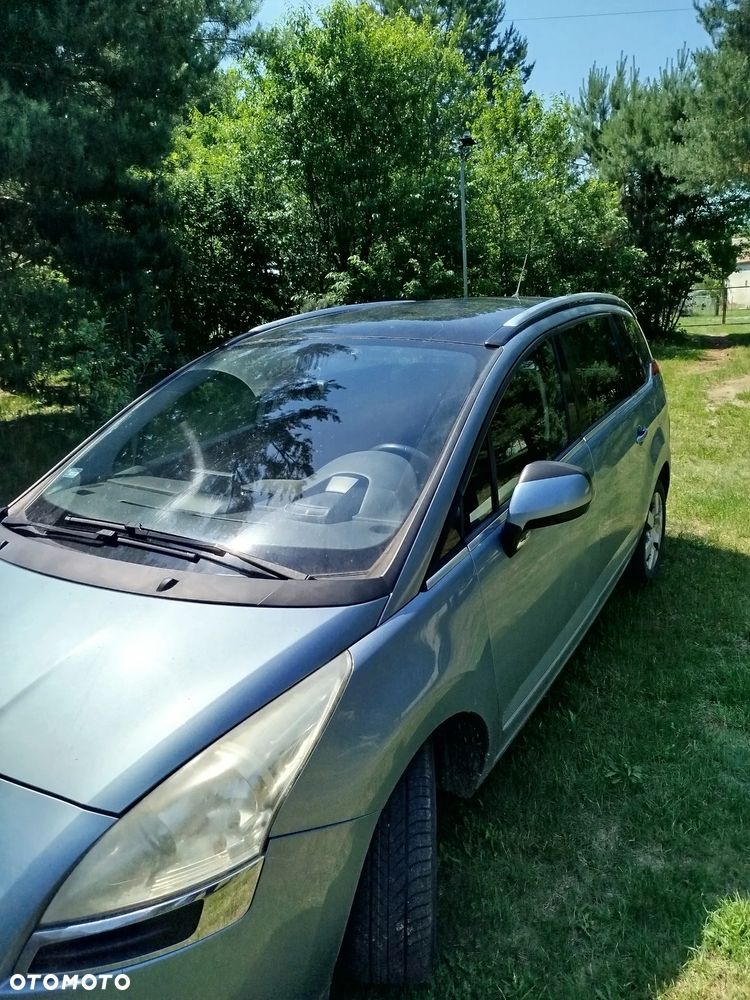 Peugeot 5008 - 6