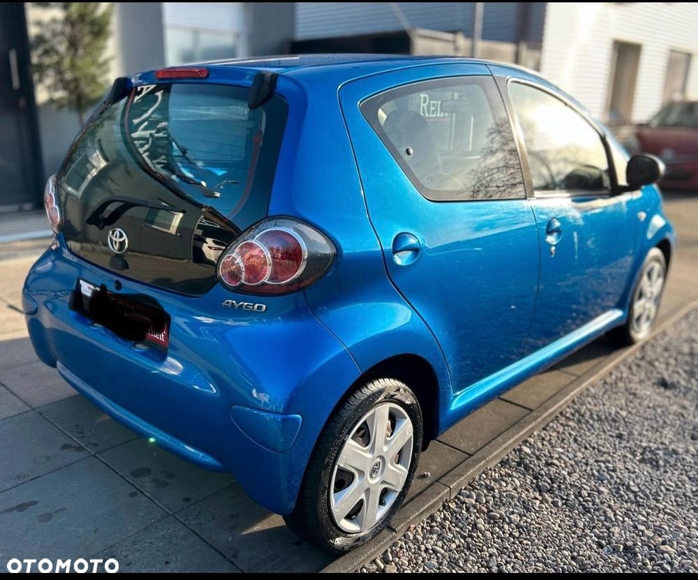 Toyota Aygo CoolBlue - 2