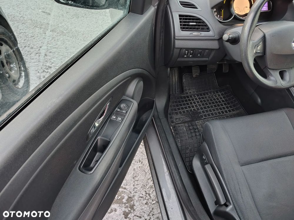 Renault Megane 1.6 16V 100 Expression - 21