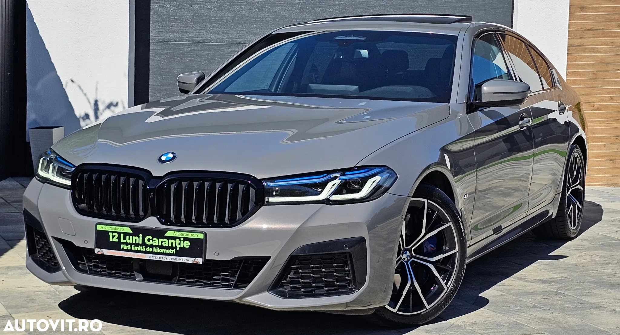 BMW Seria 5 540i xDrive AT MHEV - 34