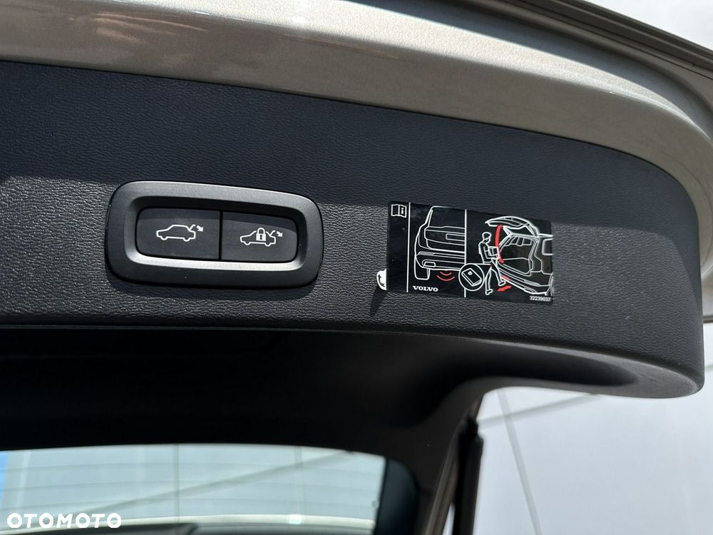 Volvo XC 40 T4 Recharge DKG Inscription Expression - 20