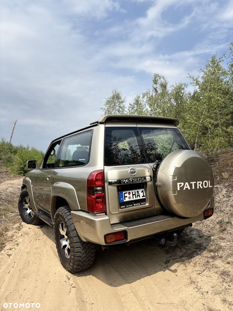 Nissan Patrol - 1