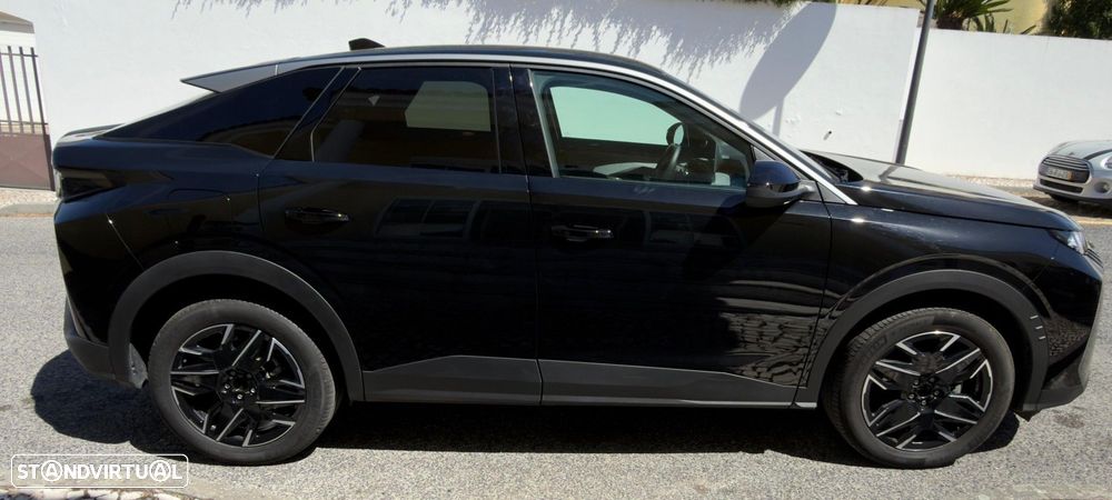 Peugeot 3008 1.2 Hybrid Allure e-DCS6 - 15