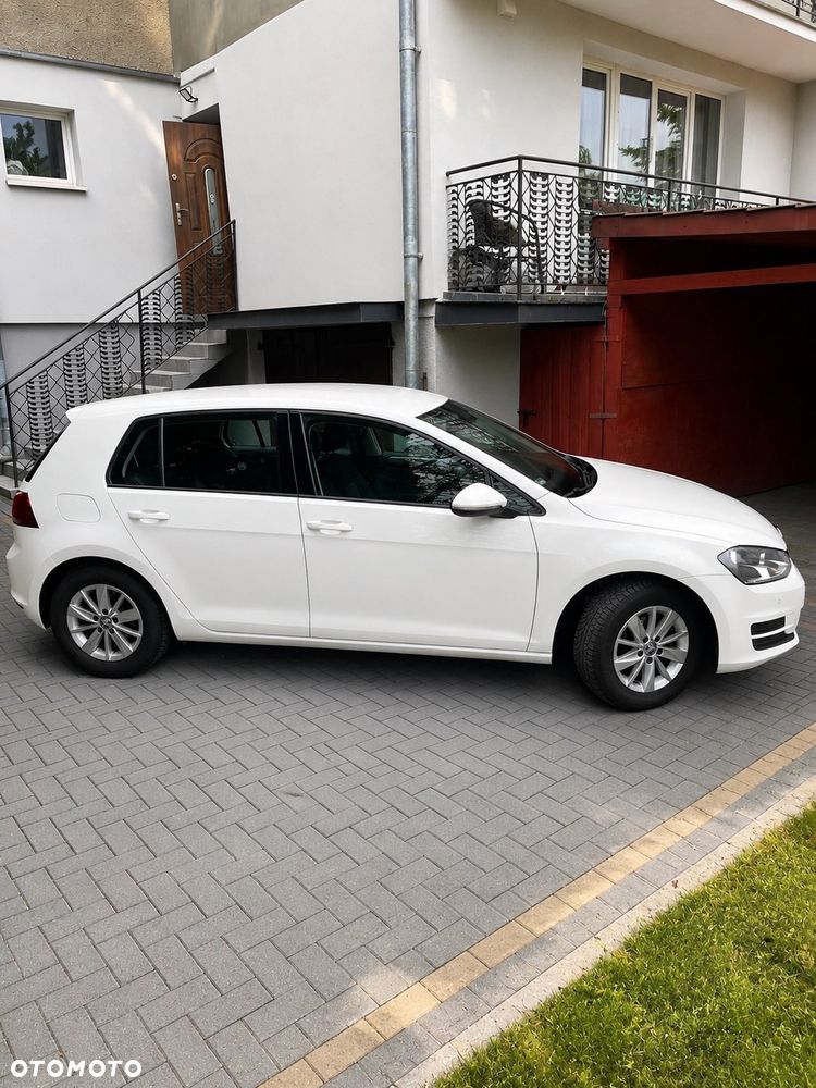 Volkswagen Golf 1.2 TSI BlueMot Trendline - 4