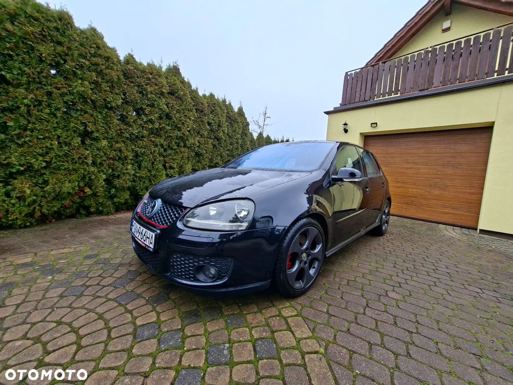 Volkswagen Golf 2.0 GTI - 1