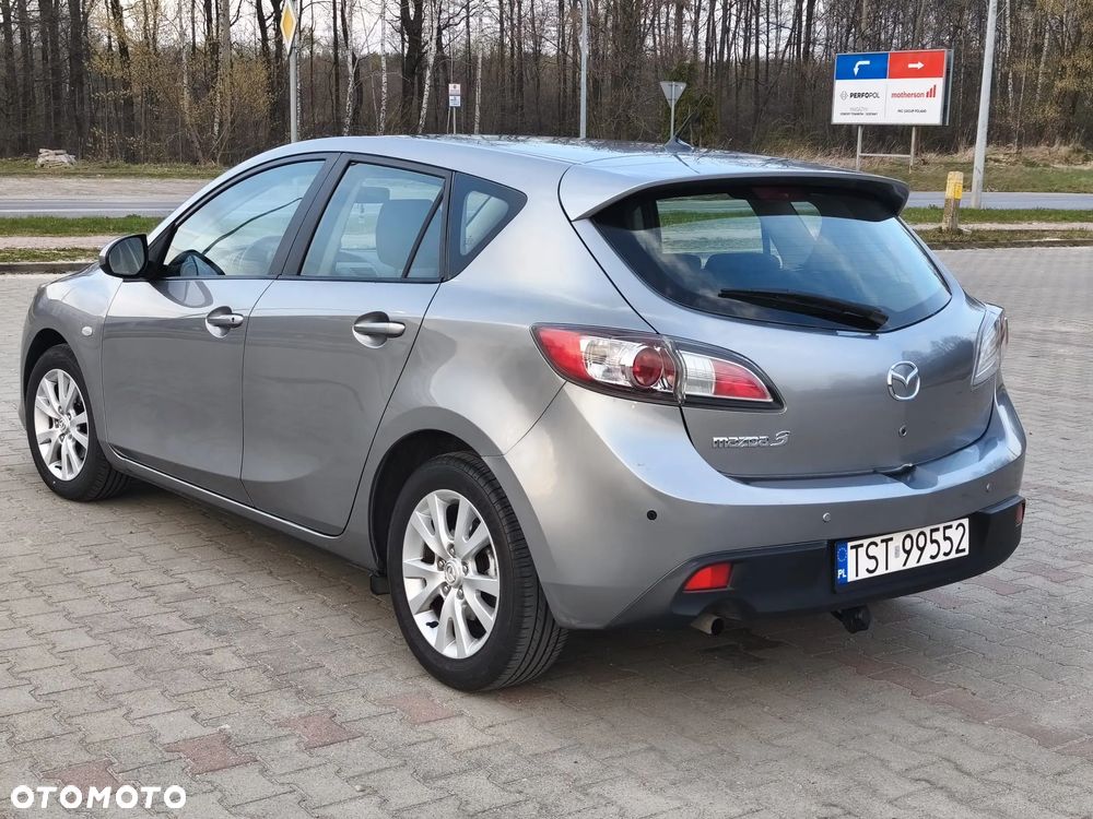 Mazda 3 - 9