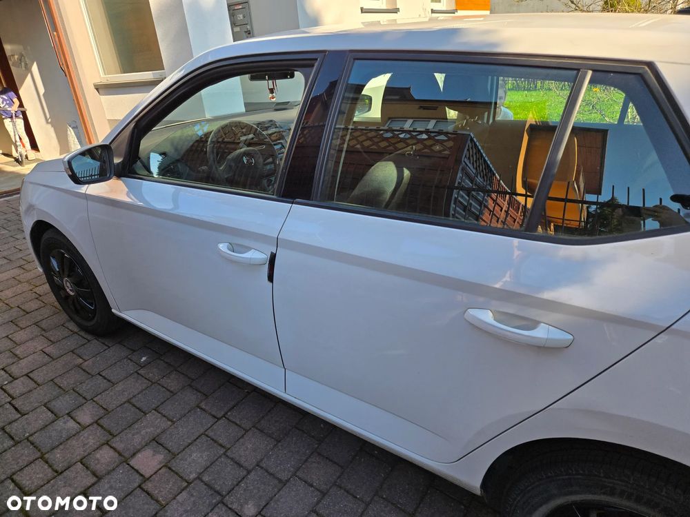 Skoda Fabia 1.0 Active - 15