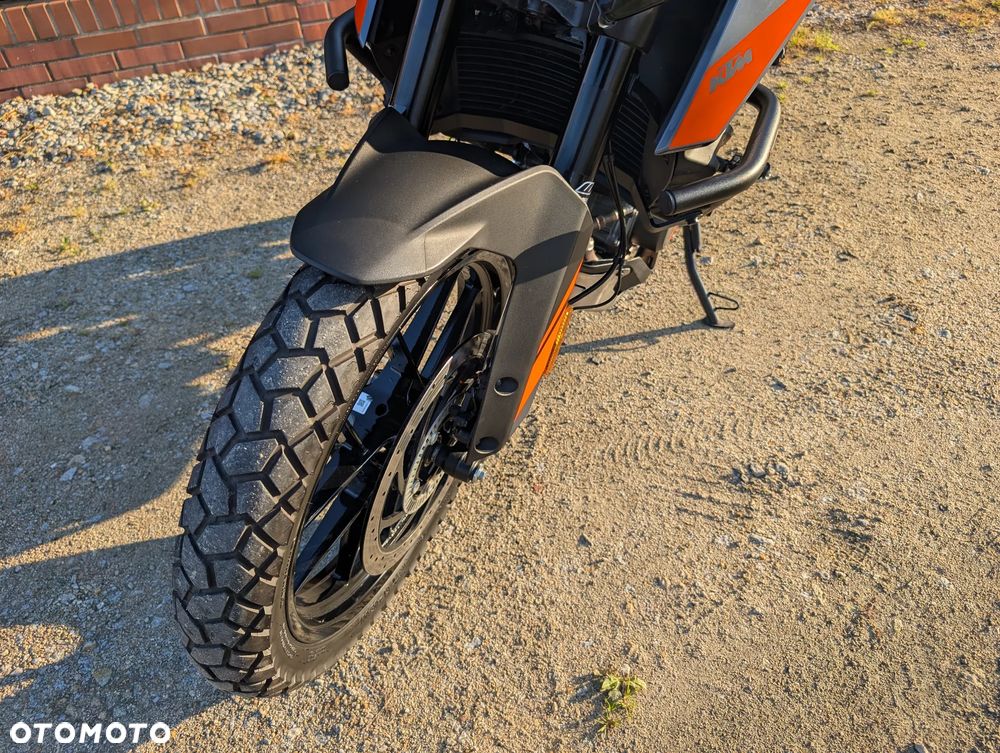 KTM Adventure - 12