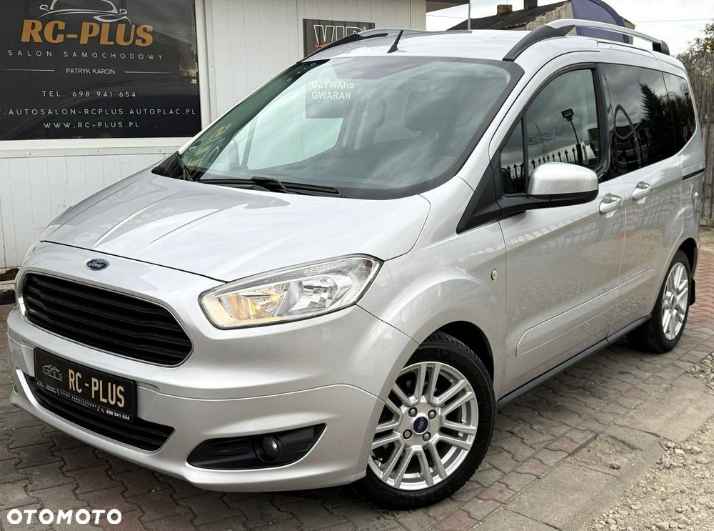 Ford Tourneo Courier 1.0 EcoBoost S&S Titanium - 8