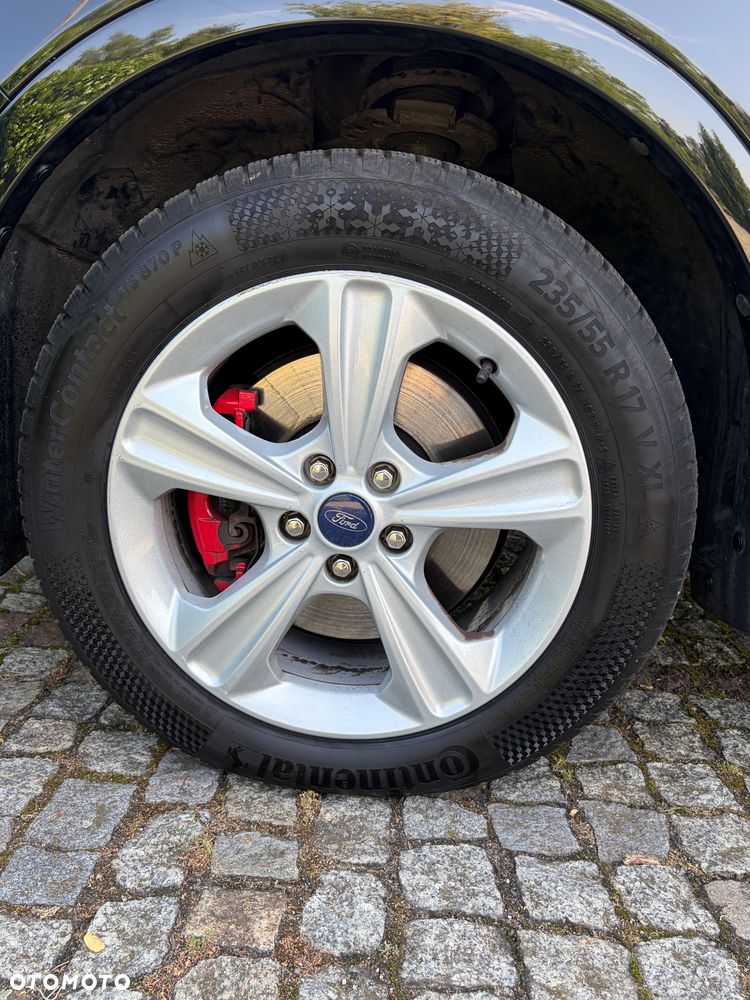 Ford Kuga 1.5 EcoBoost 4x4 Black & Silver - 32