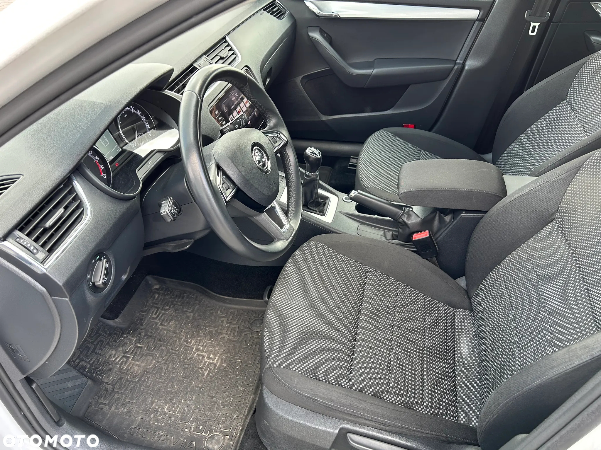 Skoda Octavia 2.0 TDI Style - 5