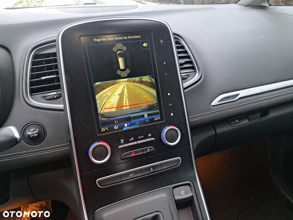 Renault Grand Scenic - 9