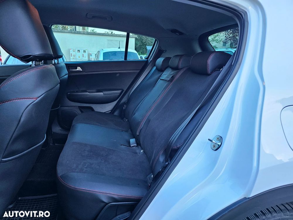 Kia Sportage 1.6 DSL MHEV 7DCT HP 4x2 Plus - 6