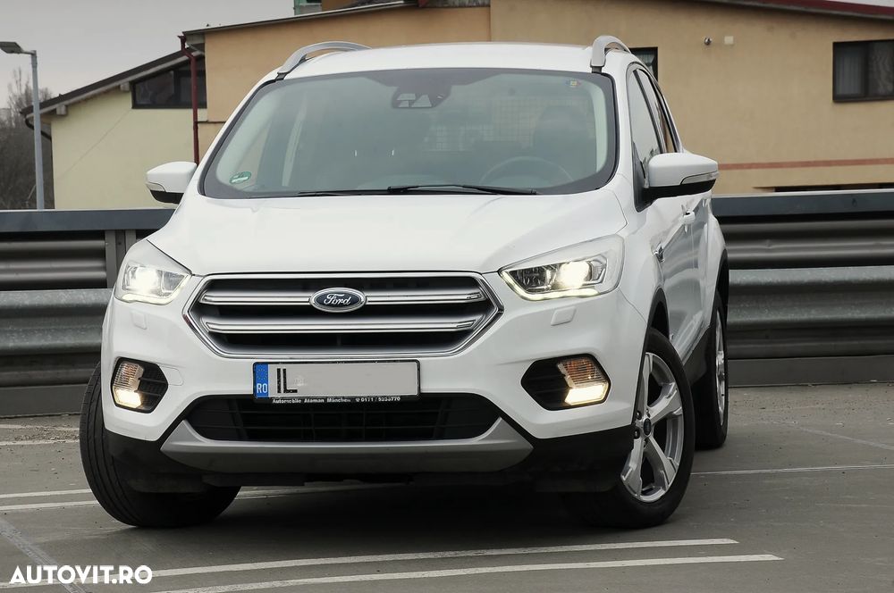 Ford Kuga 2.0 TDCi 4WD Powershift ST-Line - 1