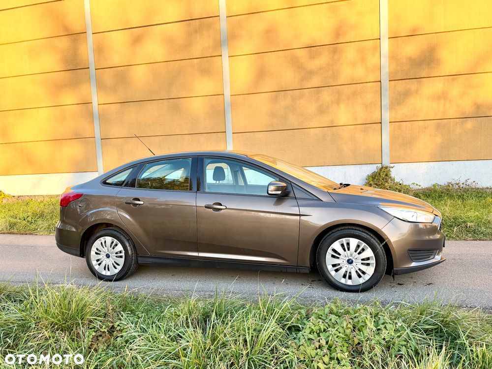 Ford Focus 2017 photo 3