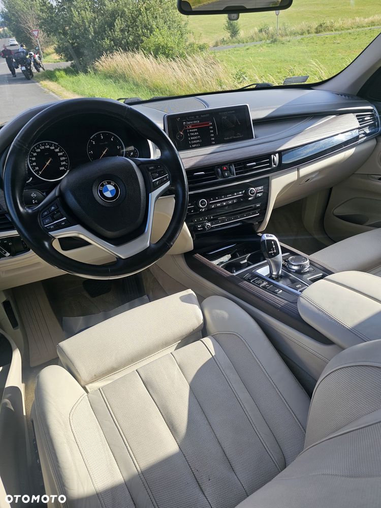 BMW X5 - 7