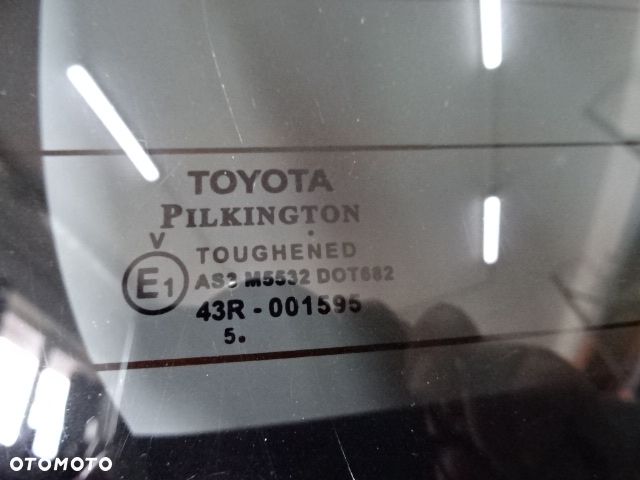 KLAPA TYŁ TYLNA SZYBA BAGAŻNIKA TOYOTA AVENSIS II T25 KOMBI NR224 - 5