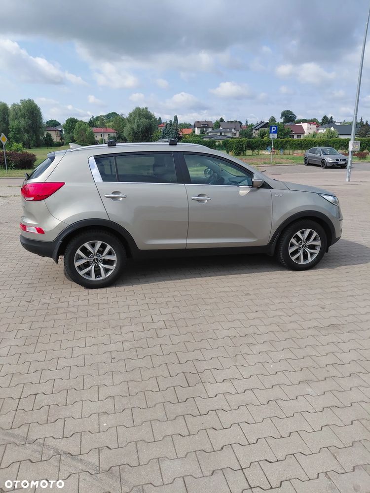Kia Sportage 2.0 CRDI L AWD - 4