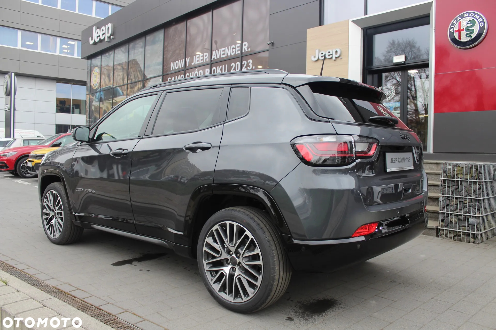 Jeep Compass 1.5 T4 mHEV Summit FWD S&S DCT - 3