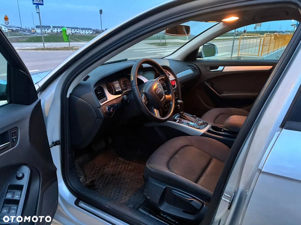 Audi A4 Avant 2.0 TDI Limited Edition Multitr - 6