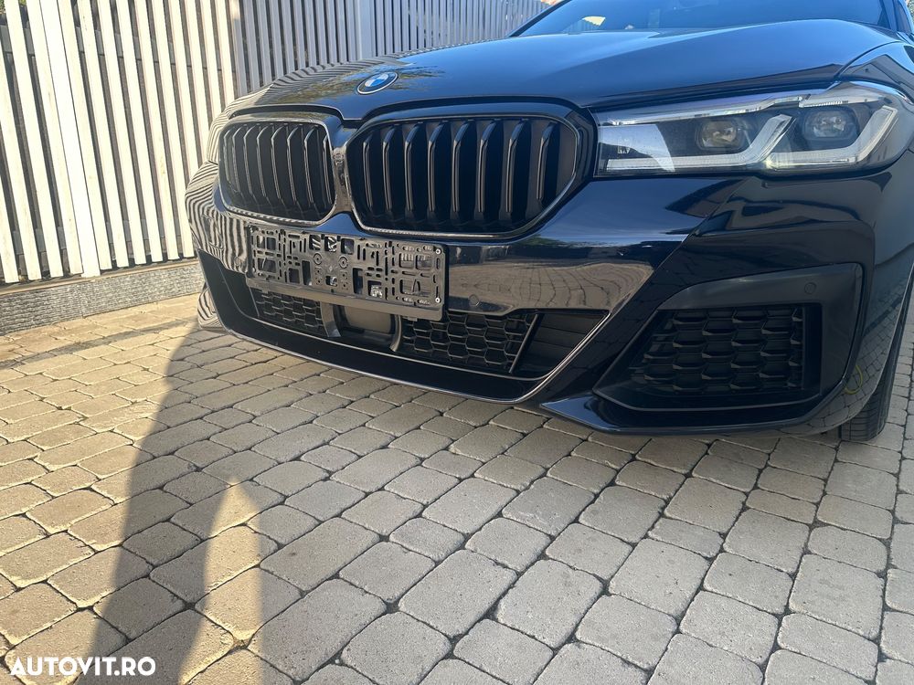BMW Seria 5 530e xDrive Aut. M Sport Edition - 13