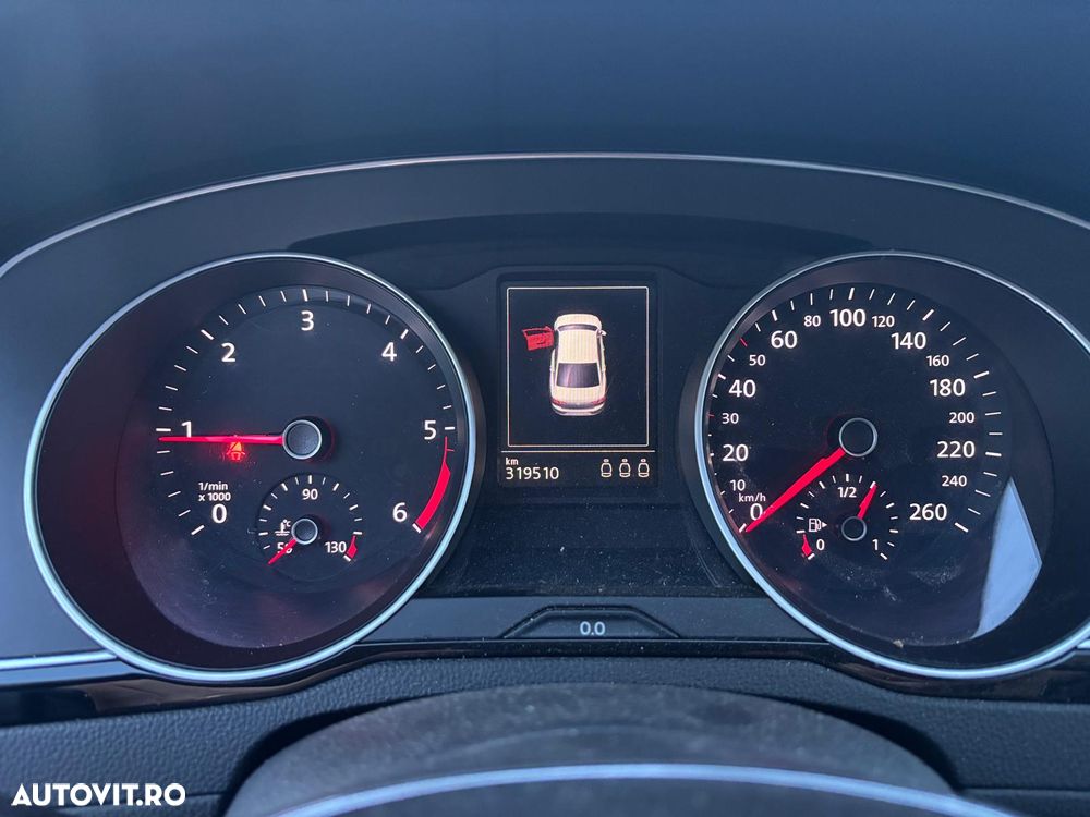 Volkswagen Passat 2.0 TDI Comfortline - 12