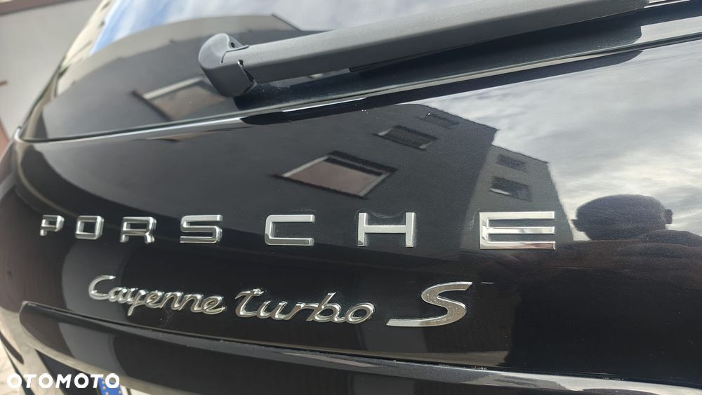 Porsche Cayenne - 9
